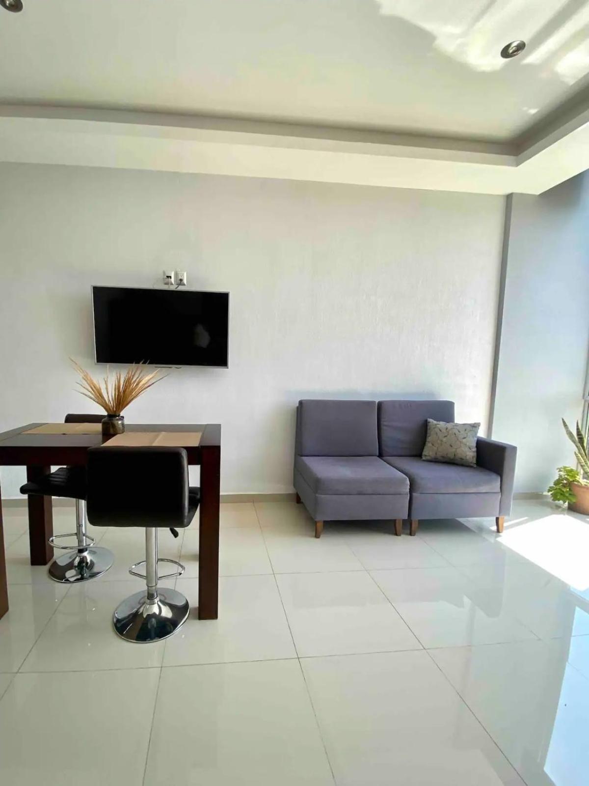 Suites La Gloria Alojamiento Independiente Tepatitlan de Morelos Exterior photo