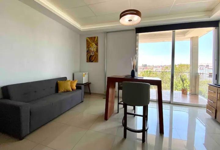 Suites La Gloria Alojamiento Independiente Tepatitlan de Morelos Exterior photo
